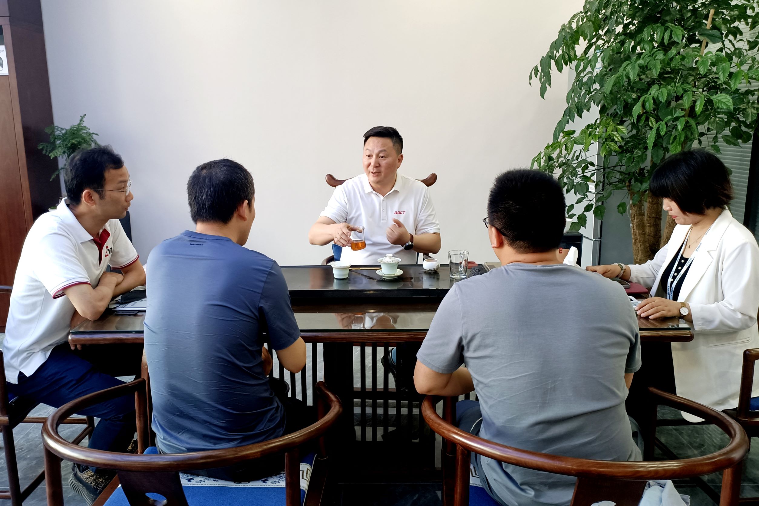 合肥星空物联参观赢咖娱乐科技