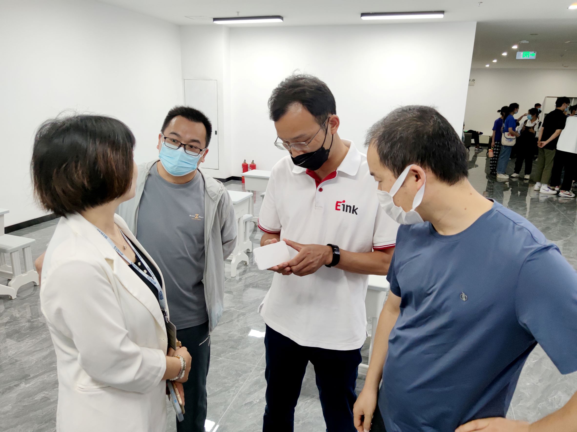 合肥星空物联参观赢咖娱乐科技